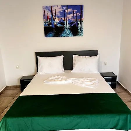 Casa Simon Pensionat Douăzeci şi Trei August